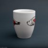 Kubek porcelanowy "czarny sum i czarny karp z czerwoną plamą" - Image 2
