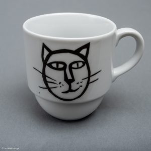 Kubek porcelanowy z kotem DOBRA